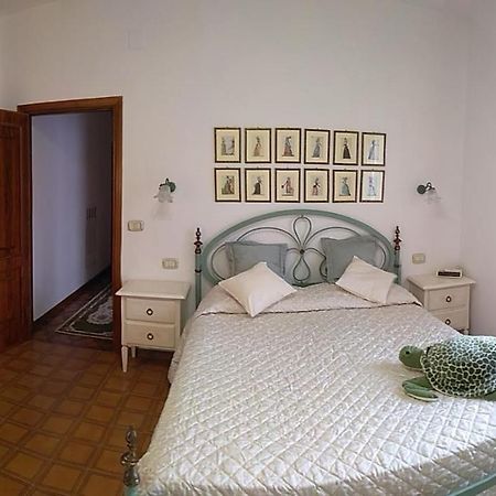 Casa Di Nonna Cate Lägenhet Montepulciano Stazione Exteriör bild
