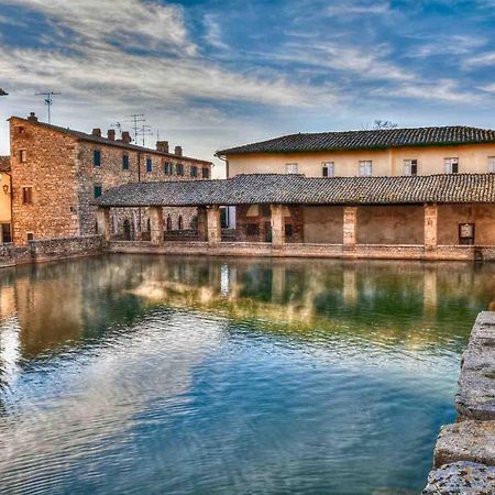 Casa Di Nonna Cate Lägenhet Montepulciano Stazione Exteriör bild