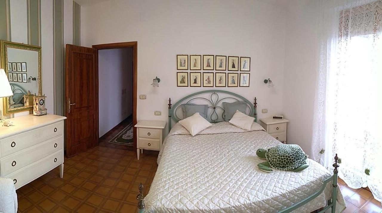 Casa Di Nonna Cate Lägenhet Montepulciano Stazione Exteriör bild