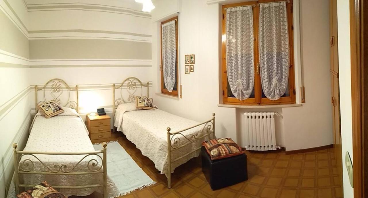 Casa Di Nonna Cate Lägenhet Montepulciano Stazione Exteriör bild